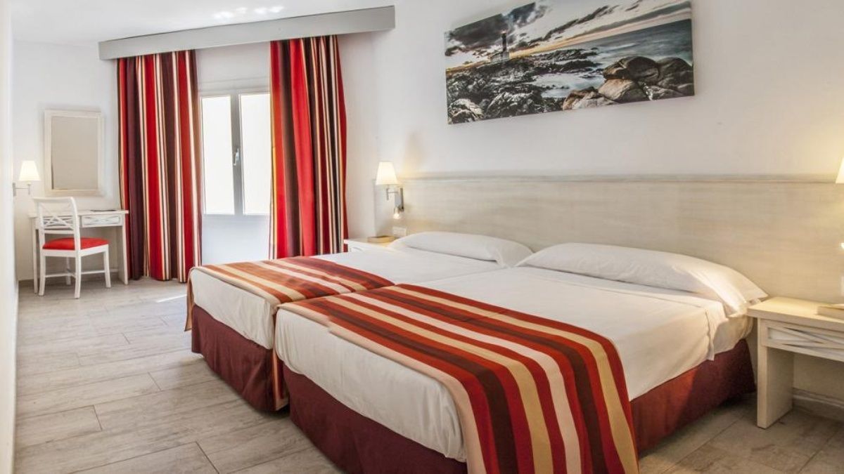 Marinda Garden Aparthotel Cala en Bosc Eksteriør bilde